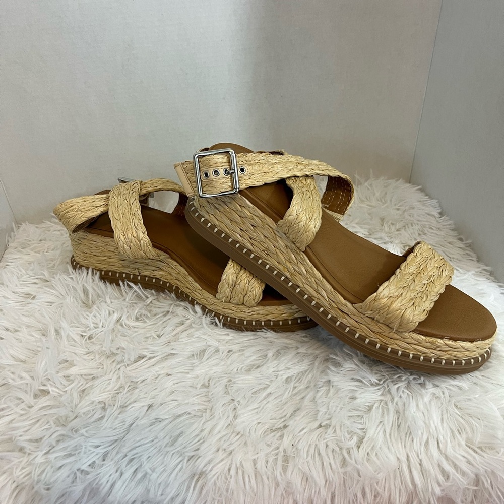 Universal Threads Kayla Wedge Heel Memory Foam In… - image 8